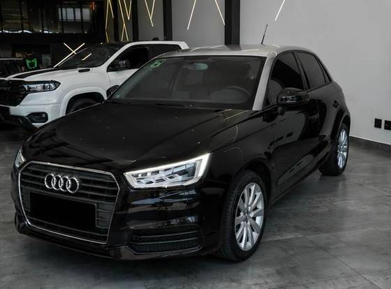 AUDI A1 1.4 TFSI SPORTBACK ATTRACTION 16V 122CV GASOLINA 4P S-TRONIC
